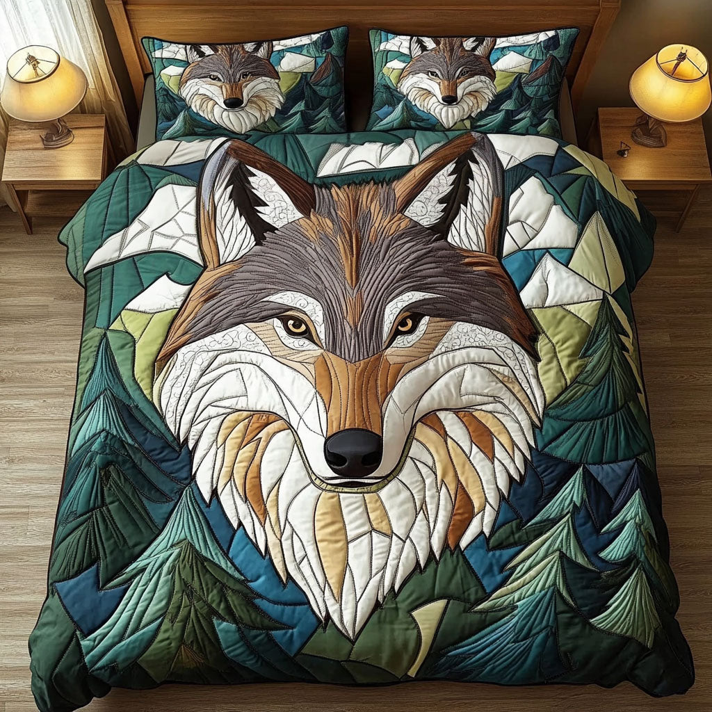 Forest Sentinel Quilted Bedding Set Bed Decor Ideas Great Wolf Lover Gift Ideas