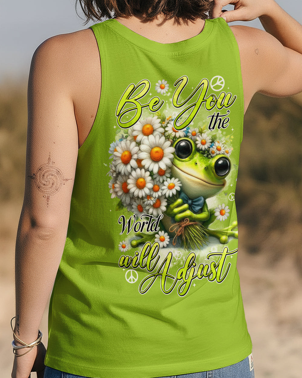 Frog Be You The World Will Adjust Tank Top Cute Frog With Daisy Bouquet Peace Sign Gift For Her