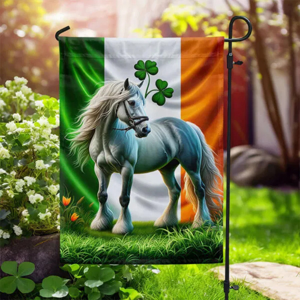 The Connemara Pony Irish Horse Flag Irish Shamrock Green St.Patrick's Day Gift For Holiday