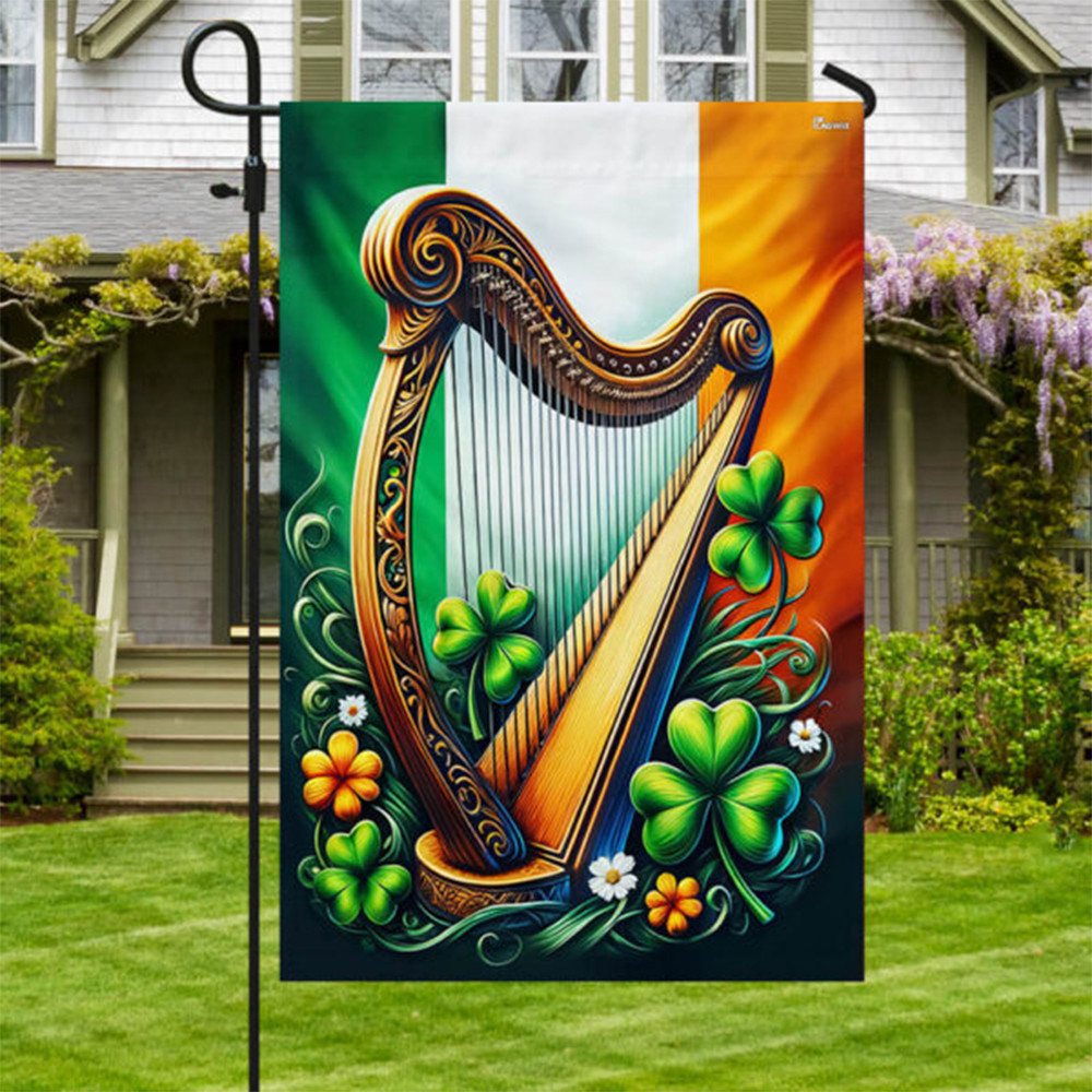 Traditional Harp And Shamrocks Irish St. Patrick's Day Flag Irish Shamrock Green Outdoor Garden Flag