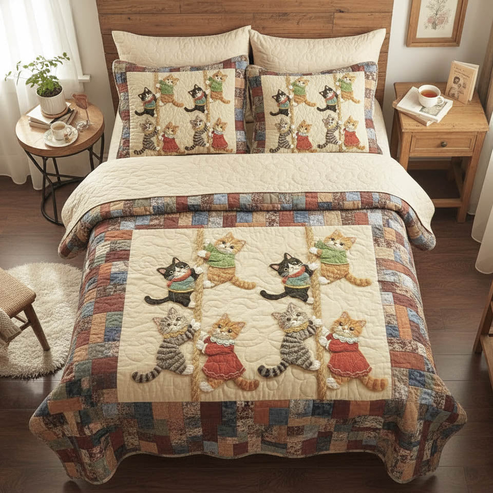 Playful Kittens Quilted Bedding Set Unusual Bed Sheets Cat Present Ideas Xmas